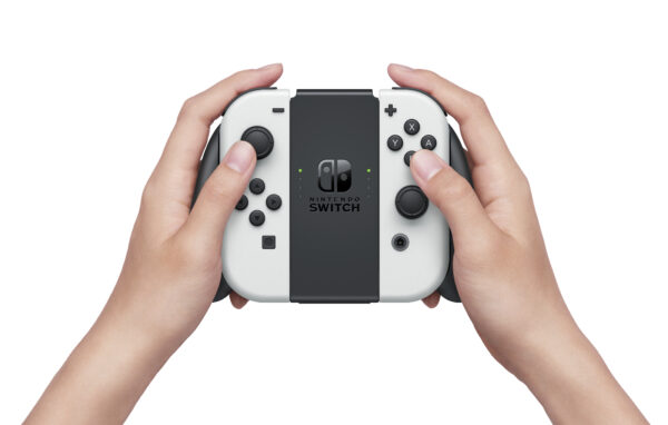 NINTENDO SWITCH OLED WHITE - Imagen 4